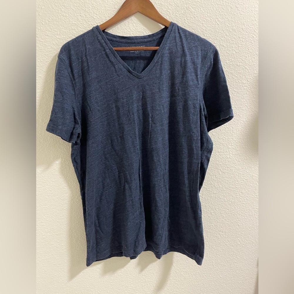 Banana republic Men's Navy V-Neck T-Shirt
